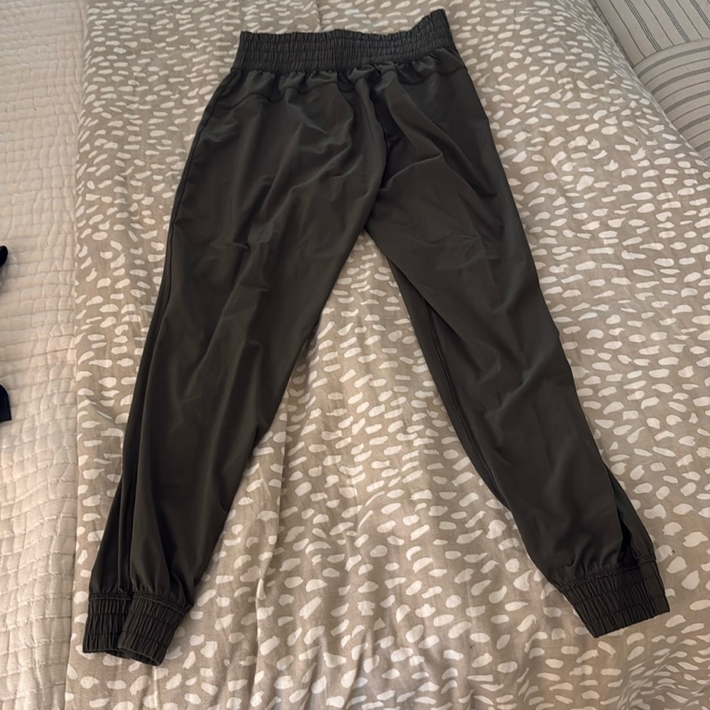 LuluLemon Joggers